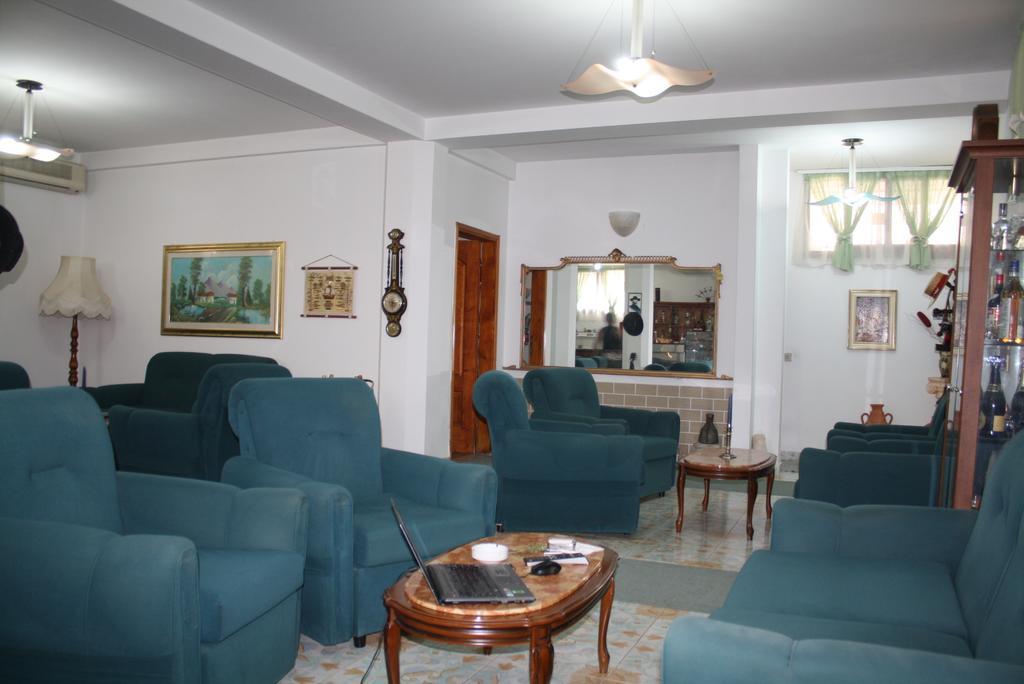 Villa Pepeto Durres Albania Exterior photo
